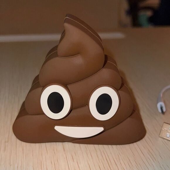 Emoji phone charger w cable - Picture 1 of 4